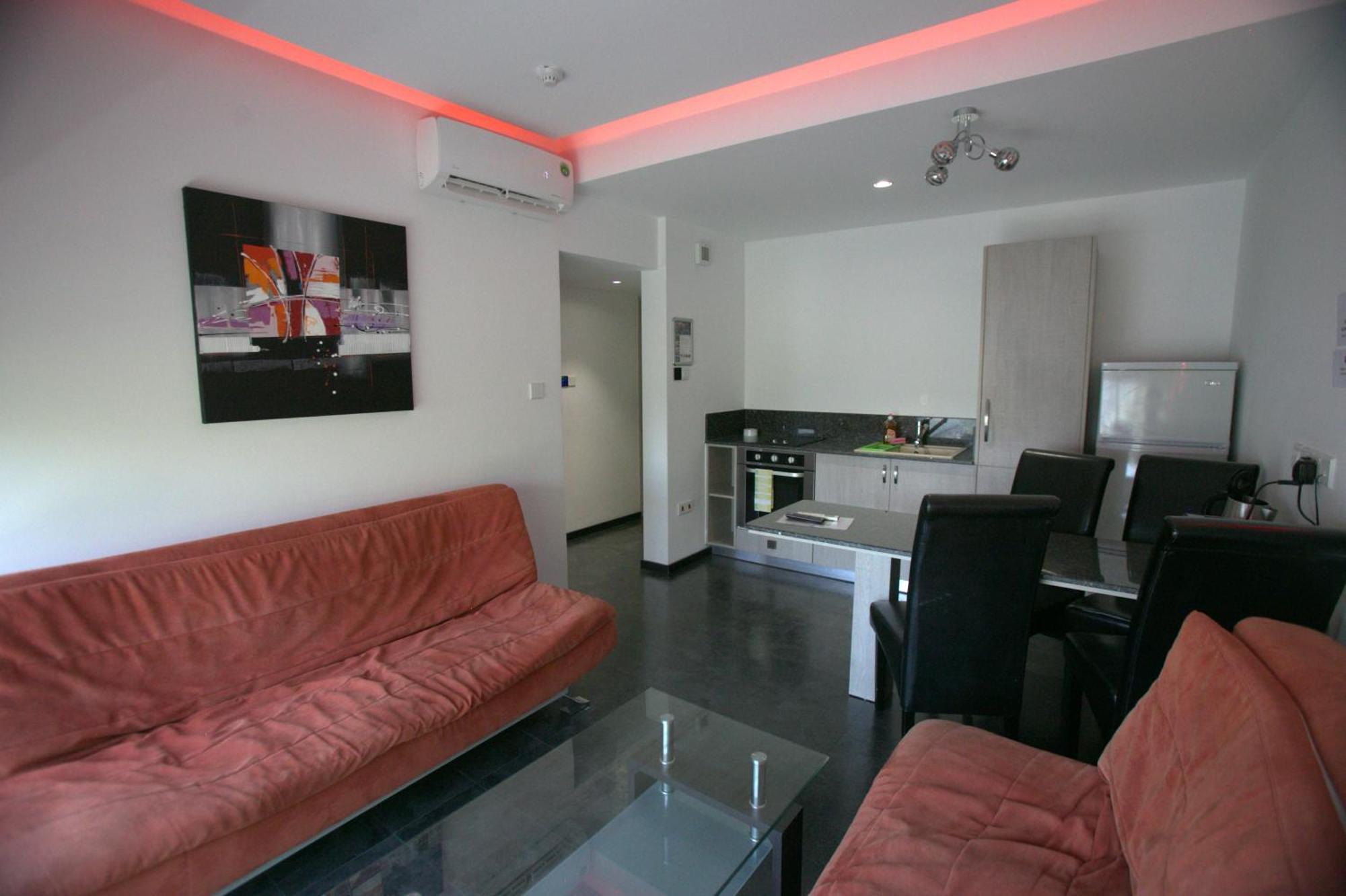 Neptune Hotel Apartments Paphos Coral Bay Zimmer foto